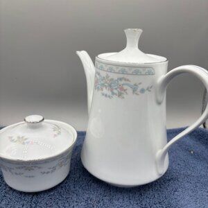 Fairfield (Yung Shen) Vintage Tea-Coffee Pot/Sugar Bowl Fine China Set
